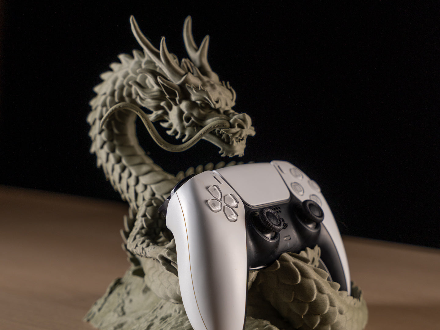 Oriental Dragon PS5 Controller Holder Stand – Limited Edition Collectible