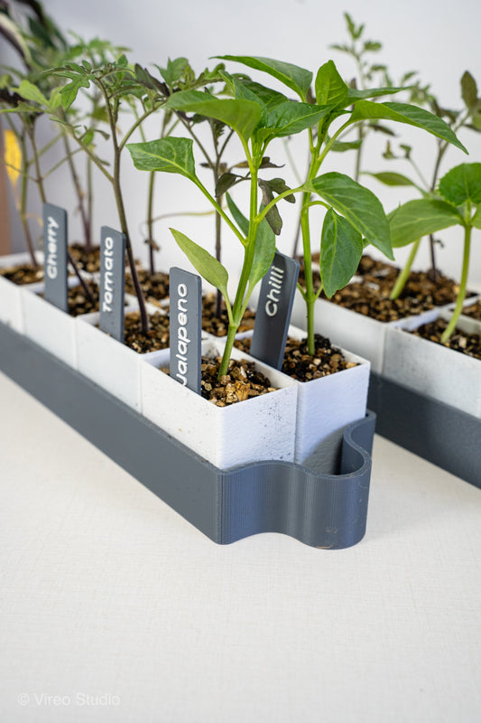 GrowMate 8 | Self-Watering Seed Starter Kit - 8 Pot Edition