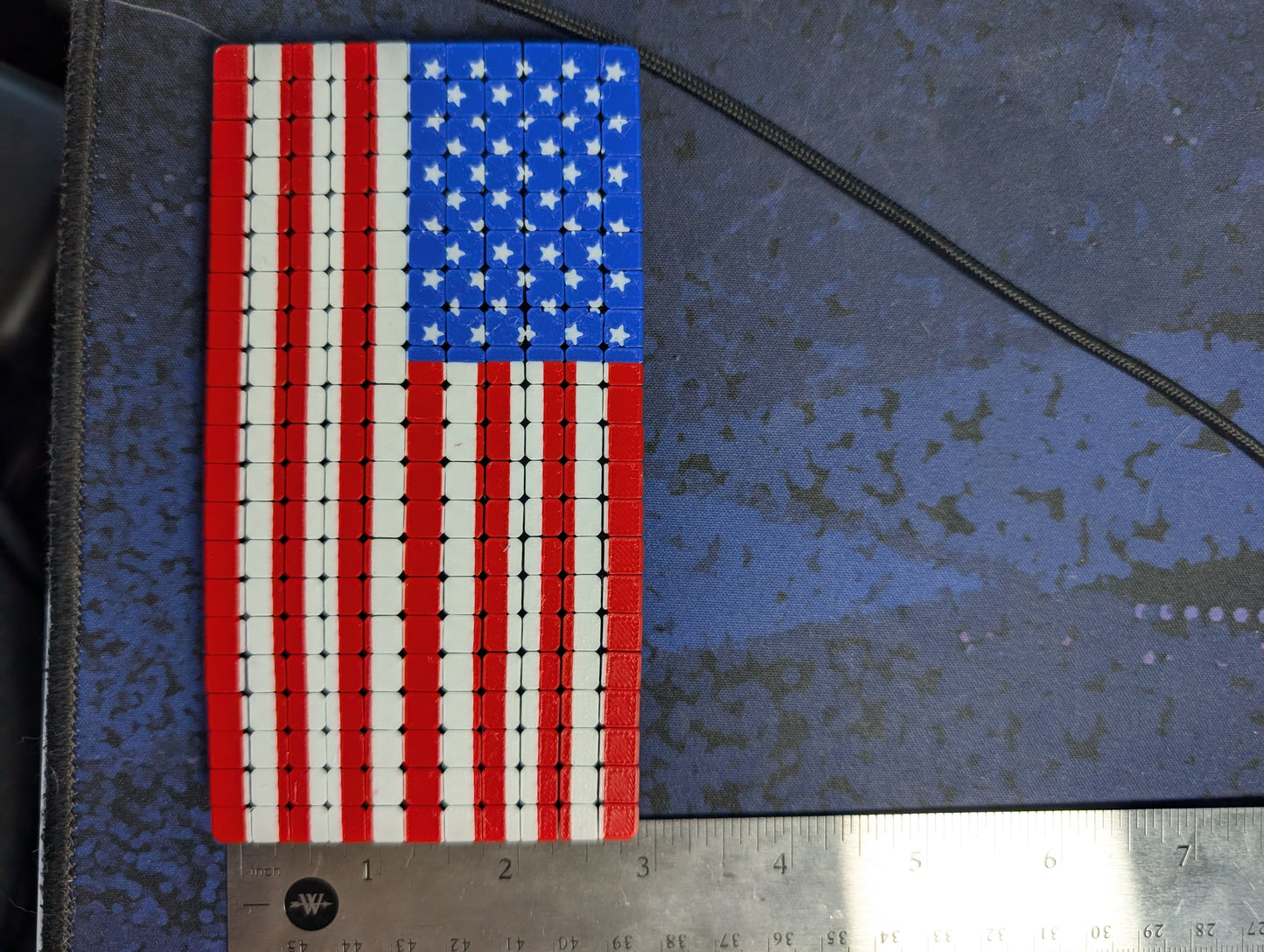 Flappy American Flag – 3D Printed Kinetic Desk Sculpture