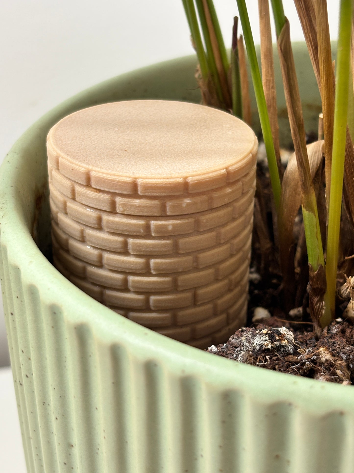 WELLIE | Plant Watering Well – House Plants Drip Tool