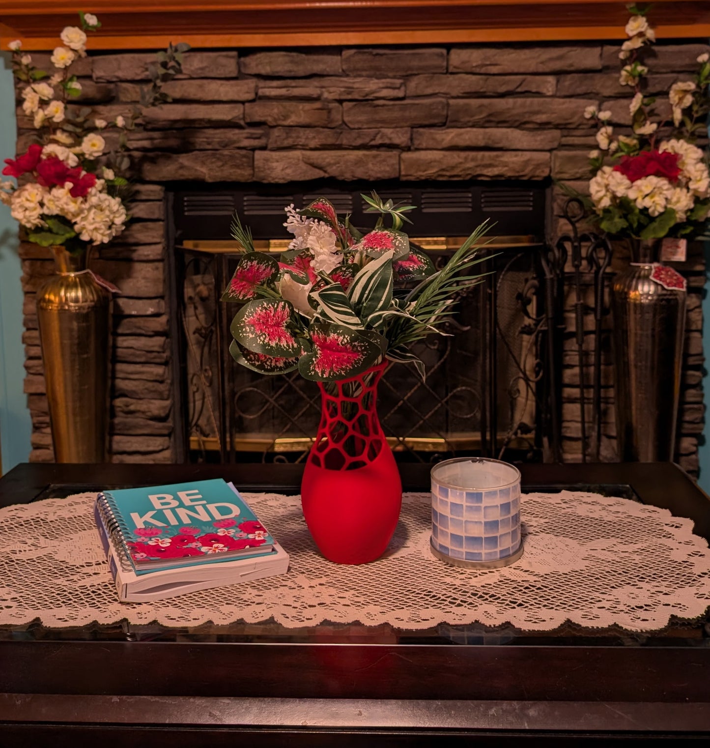 Crimson Voronoi: Modern Geometric Vase