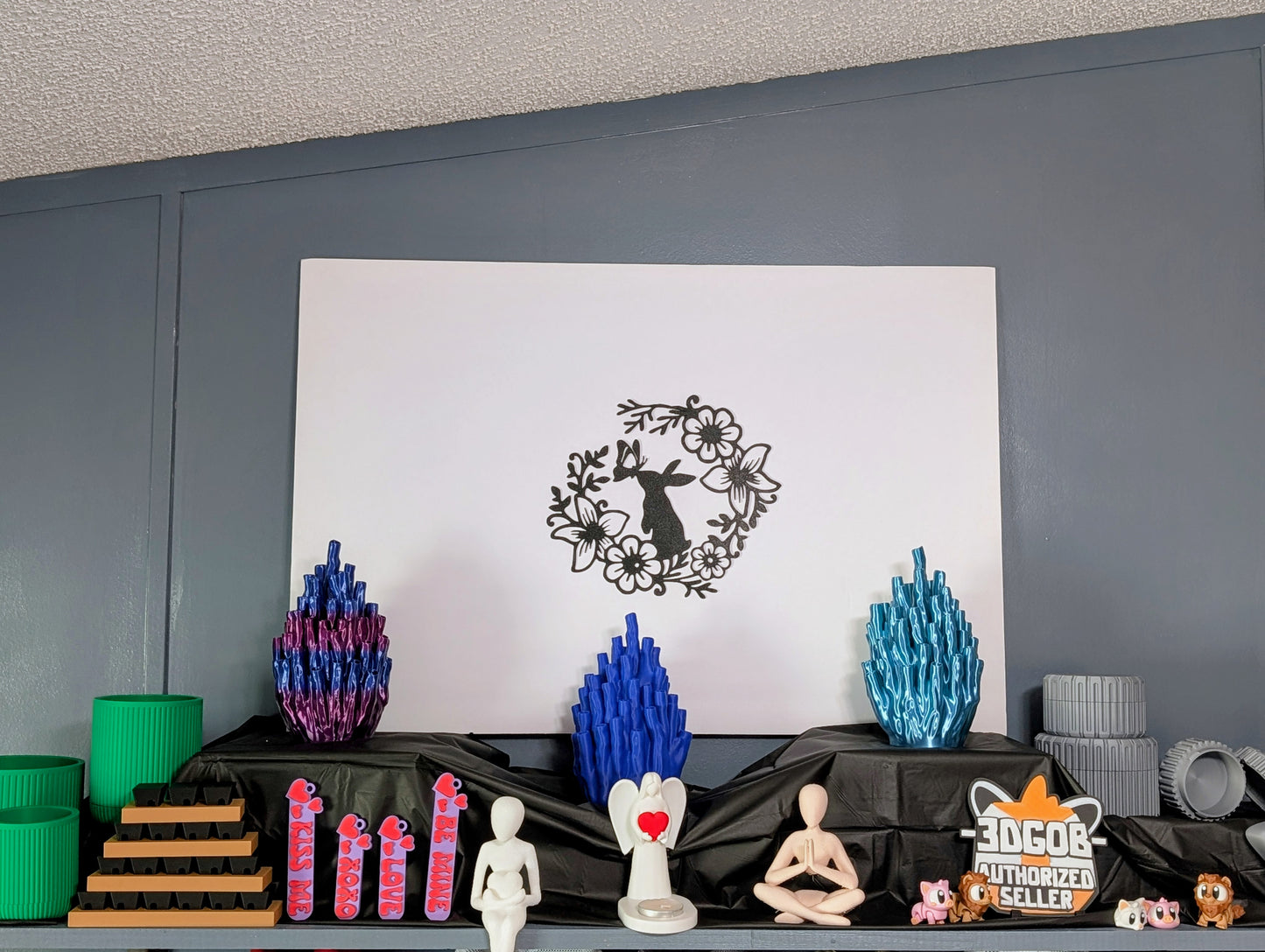 Wall art - Bunny with flowers and butterfly